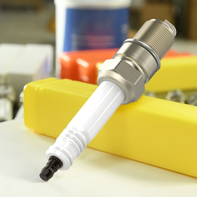 comprar Vela de Ignição Industrial R5B12-77 com Assento de Junta Tipo J, Eletrodo Industrial e Resistor Fabricação em linha