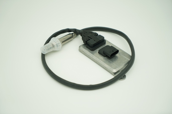 Sensor 24V Nox 5801754014 5WK96775A para caminhão Iveco compatível com IVECO EURO 6